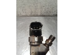 Recambio de inyector para renault master ii caja/chasis (ed/hd/ud) 2.2 dci 90 referencia OEM IAM 0445110063 8200010075 BOSCH 2