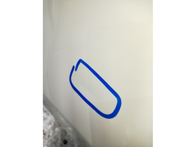 Recambio de aleta delantera izquierda para kia carens iv 1.7 crdi referencia OEM IAM   