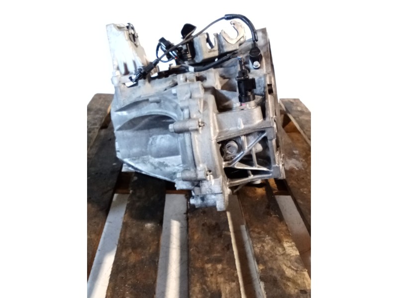 Recambio de caja cambios para kia carens iv 1.7 crdi referencia OEM IAM WFW6H 6V 215547 U44R