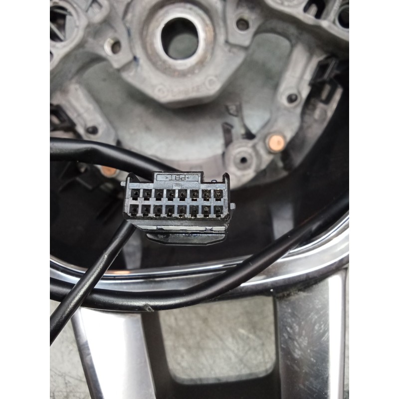 Recambio de volante para renault arkana i (lcm_, ldn_) 1.6 e-tech 145 (ldmu) referencia OEM IAM 484003656R  