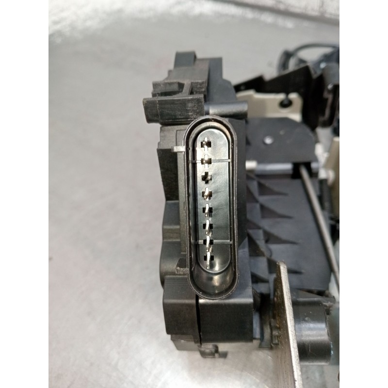 Recambio de motor cierre centralizado delantero izquierdo para ford transit v363 furgoneta (fcd, fdd) 2.2 tdci rwd referencia OE