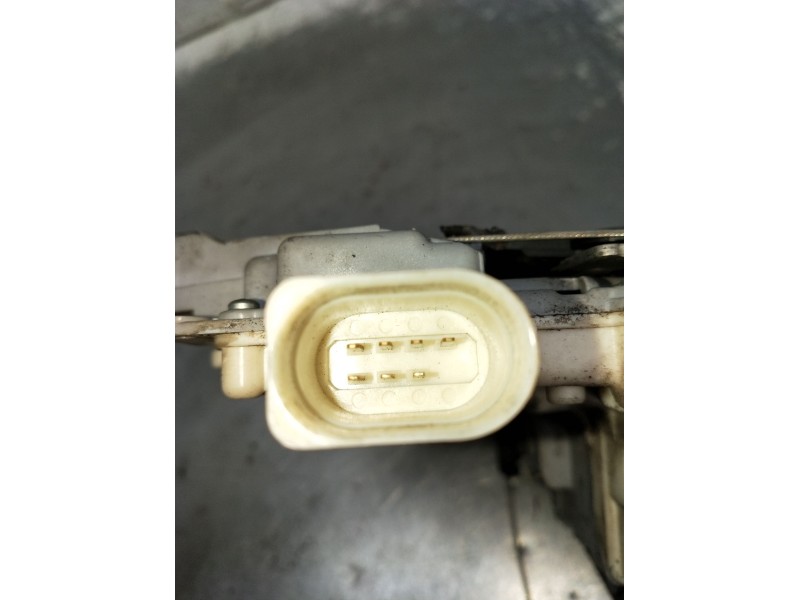 Recambio de motor cierre centralizado delantero derecho para seat leon (1p1) 2.0 tdi 16v referencia OEM IAM 1P1837016 5P 2005