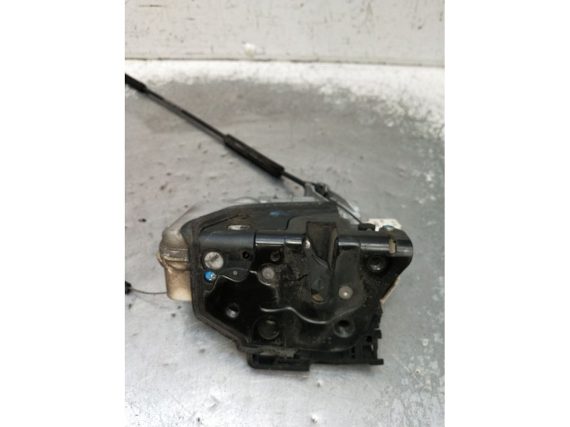 Recambio de motor cierre centralizado delantero izquierdo para seat leon (1p1) 2.0 tdi 16v referencia OEM IAM 1P1837015 5P 2005