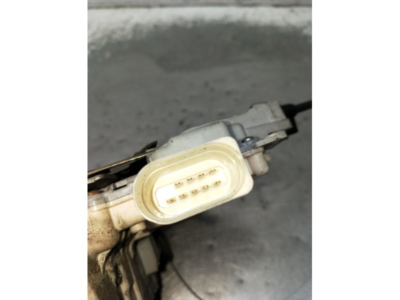 Recambio de motor cierre centralizado delantero izquierdo para seat leon (1p1) 2.0 tdi 16v referencia OEM IAM 1P1837015 5P 2005
