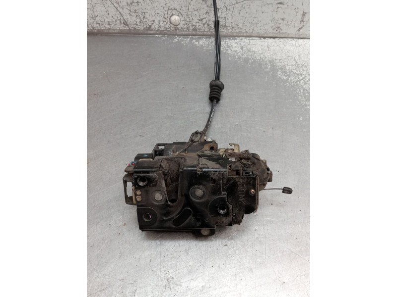 Recambio de motor cierre centralizado delantero derecho para volkswagen new beetle (9c1, 1c1) 1.9 tdi referencia OEM IAM 3B18370