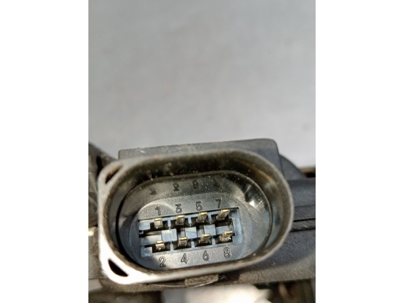 Recambio de motor cierre centralizado delantero derecho para volkswagen new beetle (9c1, 1c1) 1.9 tdi referencia OEM IAM 3B18370