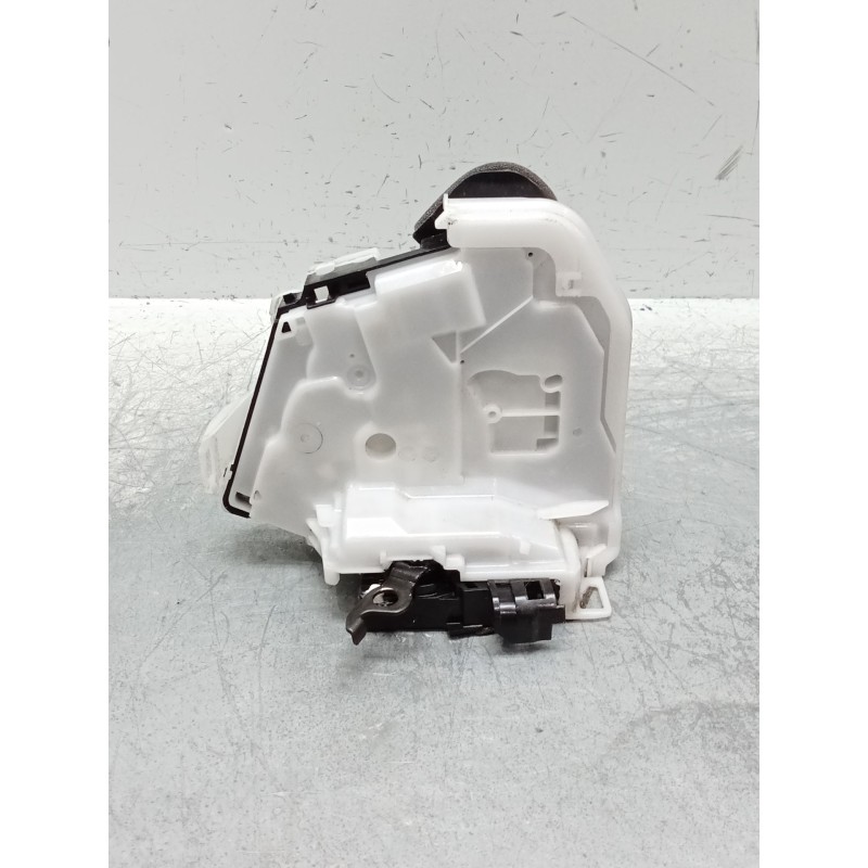 Recambio de motor cierre centralizado trasero izquierdo para renault arkana i (lcm_, ldn_) 1.6 e-tech 145 (ldmu) referencia OEM 