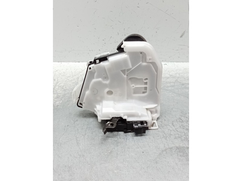 Recambio de motor cierre centralizado trasero izquierdo para renault arkana i (lcm_, ldn_) 1.6 e-tech 145 (ldmu) referencia OEM 