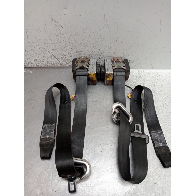 Recambio de juego cinturones delantero para volkswagen new beetle (9c1, 1c1) 1.9 tdi referencia OEM IAM   2006 3P