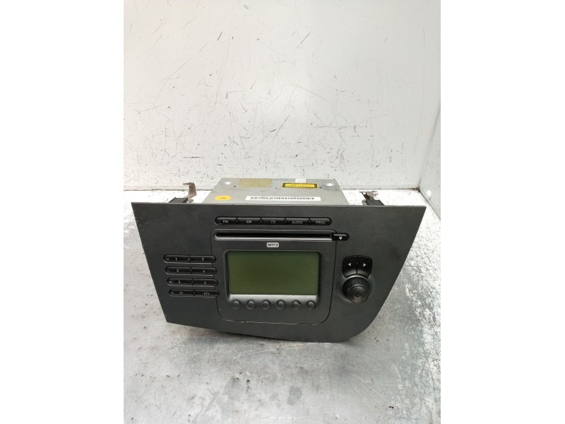 Recambio de sistema audio / radio cd para seat leon (1p1) 2.0 tdi 16v referencia OEM IAM 014SEZ1Z3E38519683  2005