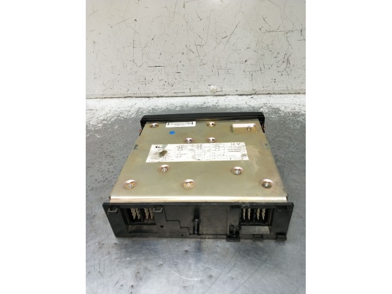 Recambio de sistema audio / radio cd para renault master ii caja/chasis (ed/hd/ud) 2.2 dci 90 referencia OEM IAM 8200360467  199