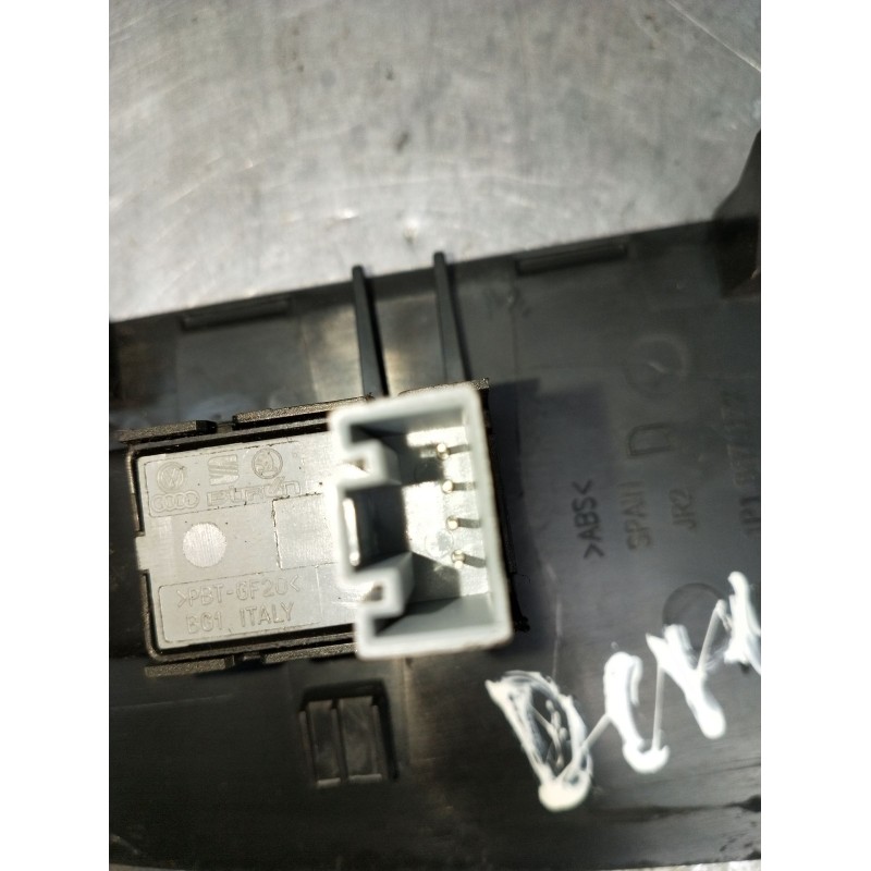 Recambio de mando elevalunas delantero derecho para seat leon (1p1) 2.0 tdi 16v referencia OEM IAM 1P1867172 156023101 5P 2005