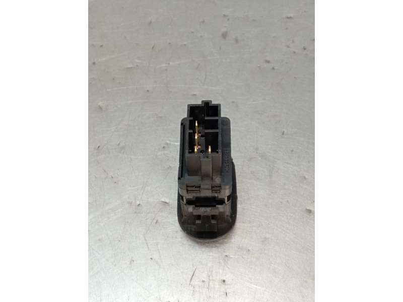 Recambio de mando elevalunas delantero derecho para citroën c3 i (fc_, fn_) 1.4 i referencia OEM IAM 96605364XT  2006