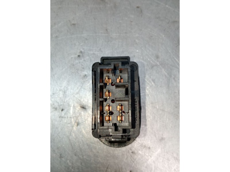 Recambio de mando elevalunas delantero derecho para citroën c3 i (fc_, fn_) 1.4 i referencia OEM IAM 96605364XT  2006