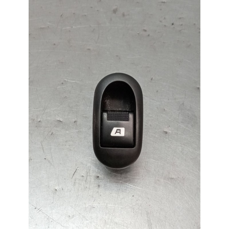 Recambio de mando elevalunas delantero izquierdo para citroën c3 i (fc_, fn_) 1.4 i referencia OEM IAM 96401469XT  2006