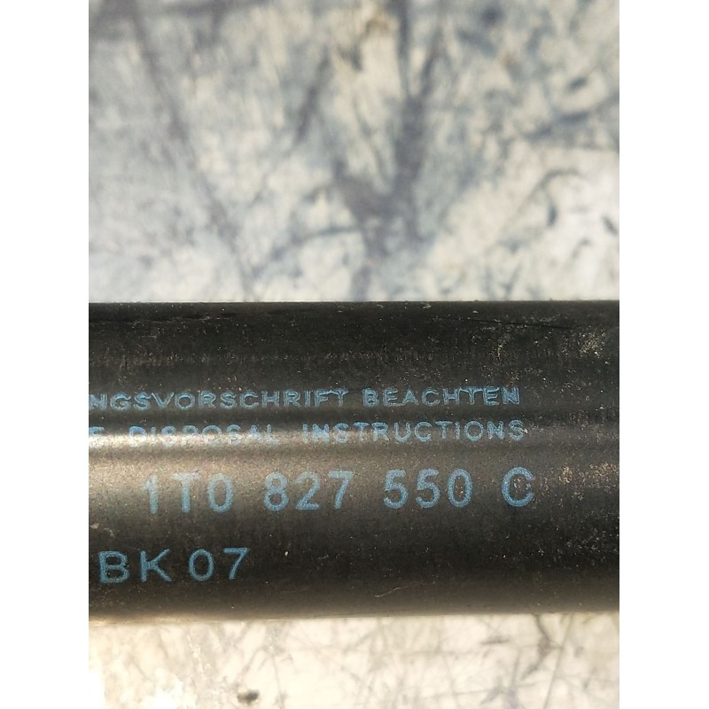 Recambio de amortiguadores maletero / porton para volkswagen touran (1t1, 1t2) 2.0 tdi 16v referencia OEM IAM 1T0827550C  2003
