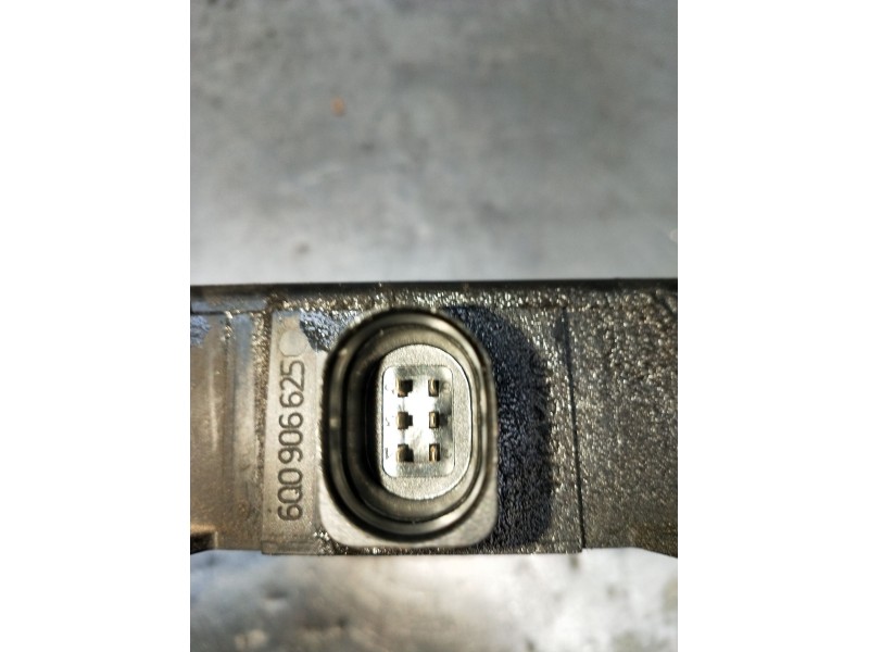 Recambio de valvula aire adicional para volkswagen touran (1t1, 1t2) 2.0 tdi 16v referencia OEM IAM 6Q0906625  2003