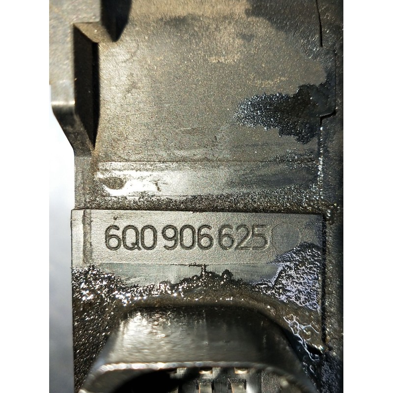 Recambio de valvula aire adicional para volkswagen touran (1t1, 1t2) 2.0 tdi 16v referencia OEM IAM 6Q0906625  2003