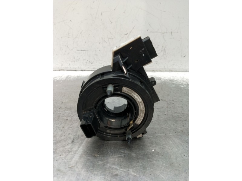 Recambio de anillo airbag para seat leon (1p1) 2.0 tdi 16v referencia OEM IAM 1K0959653C  2005