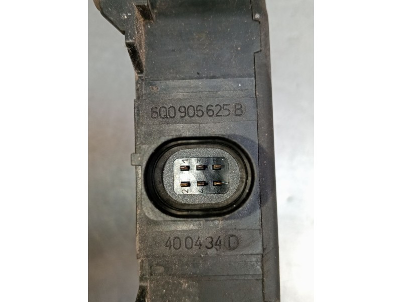 Recambio de modulo electronico para seat cordoba (6l2) 1.4 tdi referencia OEM IAM 6Q0906625B  2002