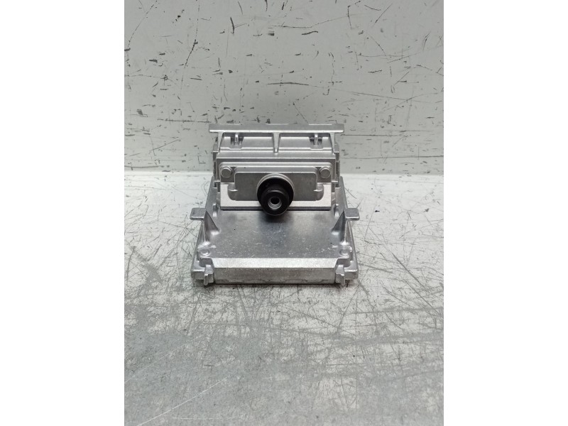 Recambio de modulo electronico para renault arkana i (lcm_, ldn_) 1.6 e-tech 145 (ldmu) referencia OEM IAM 284623677R 210811B003