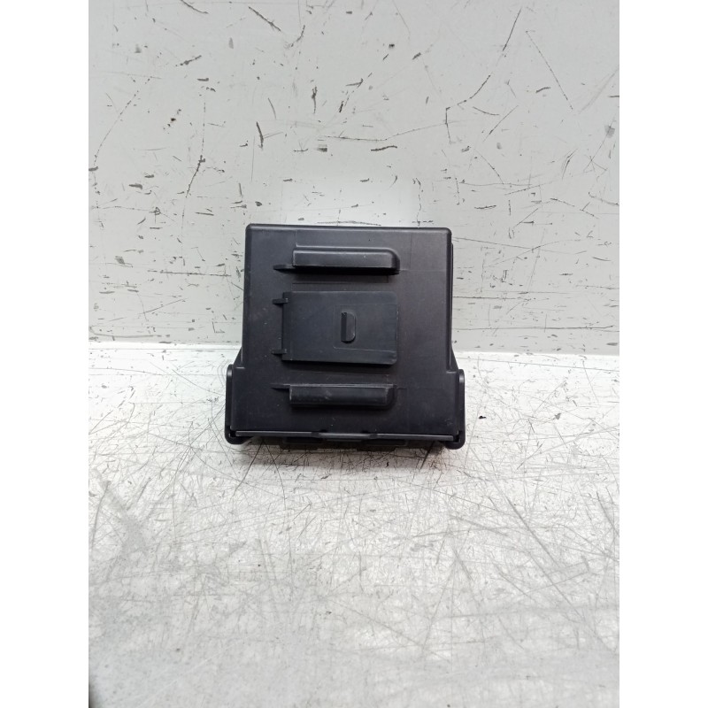 Recambio de modulo electronico para renault arkana i (lcm_, ldn_) 1.6 e-tech 145 (ldmu) referencia OEM IAM 284E77557R 1561626 