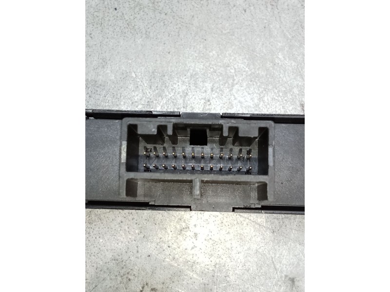 Recambio de modulo electronico para renault arkana i (lcm_, ldn_) 1.6 e-tech 145 (ldmu) referencia OEM IAM 284L04495R  