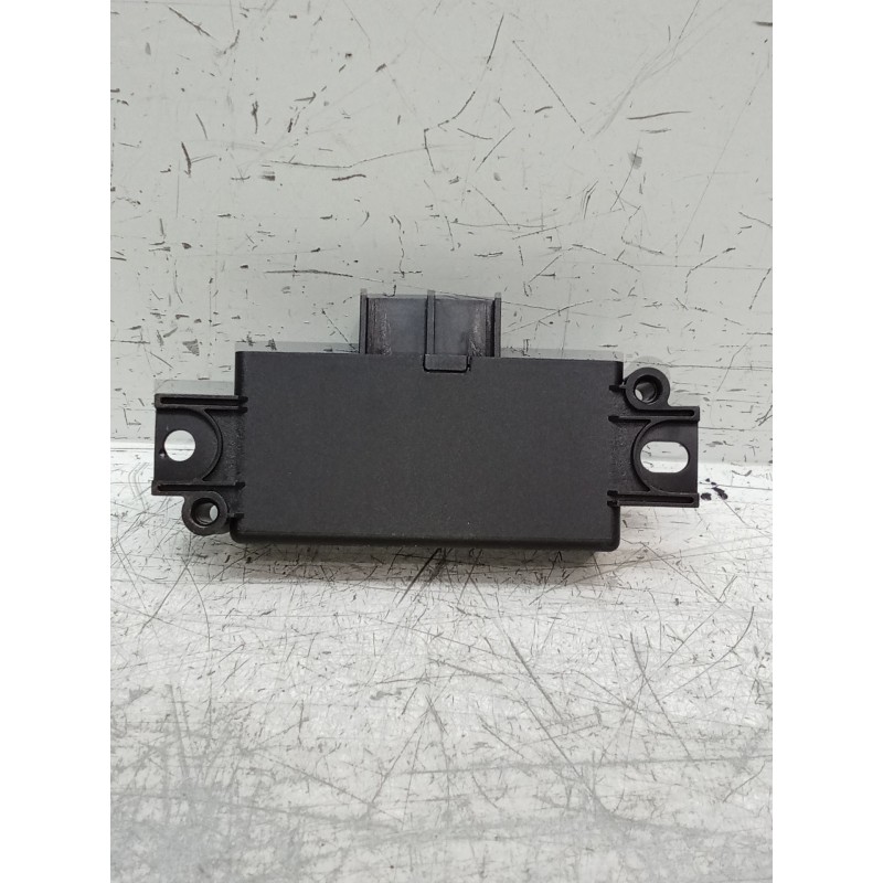 Recambio de modulo electronico para renault arkana i (lcm_, ldn_) 1.6 e-tech 145 (ldmu) referencia OEM IAM 284L04495R  