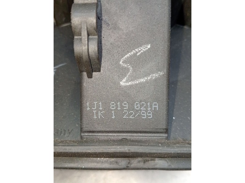 Recambio de motor calefaccion para volkswagen new beetle (9c1, 1c1) 1.9 tdi referencia OEM IAM 1J1819021A  2006