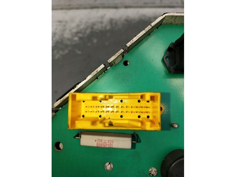 Recambio de cuadro instrumentos para citroën saxo (s0, s1) 1.4 vts referencia OEM IAM 9640994180 110080010056 1999