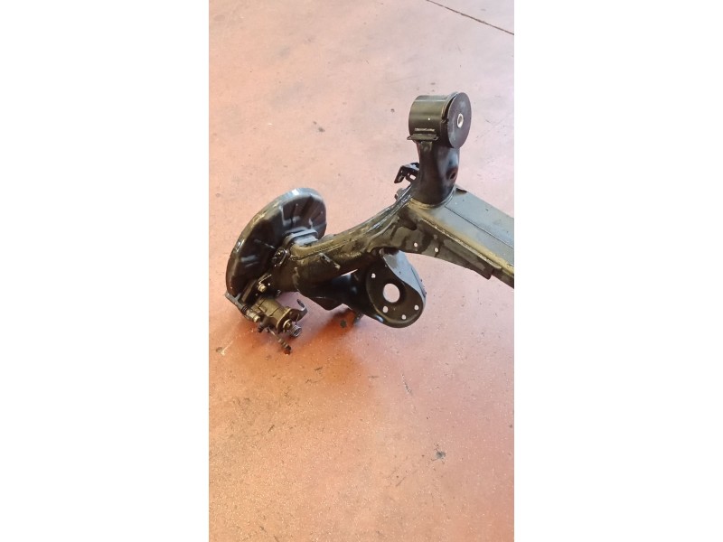 Recambio de puente trasero para kia carens iv 1.7 crdi referencia OEM IAM DISCO/ABS  