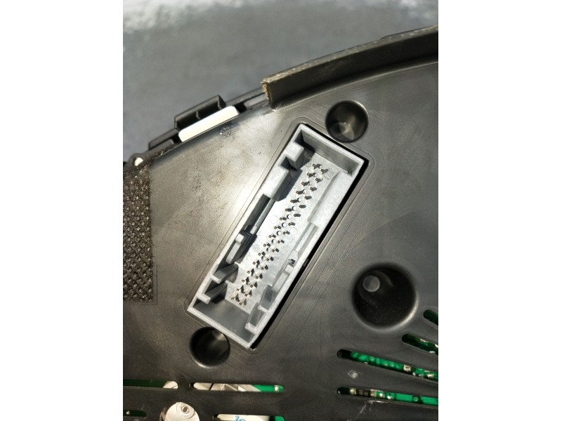 Recambio de cuadro instrumentos para chevrolet cruze (j300) 1.8 referencia OEM IAM 94572849 11J12279 2009