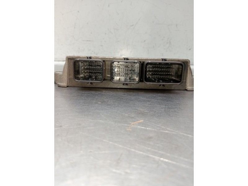 Recambio de centralita motor uce para citroën c3 i (fc_, fn_) 1.4 i referencia OEM IAM SW9664127180 215860489A 7276898919 2006