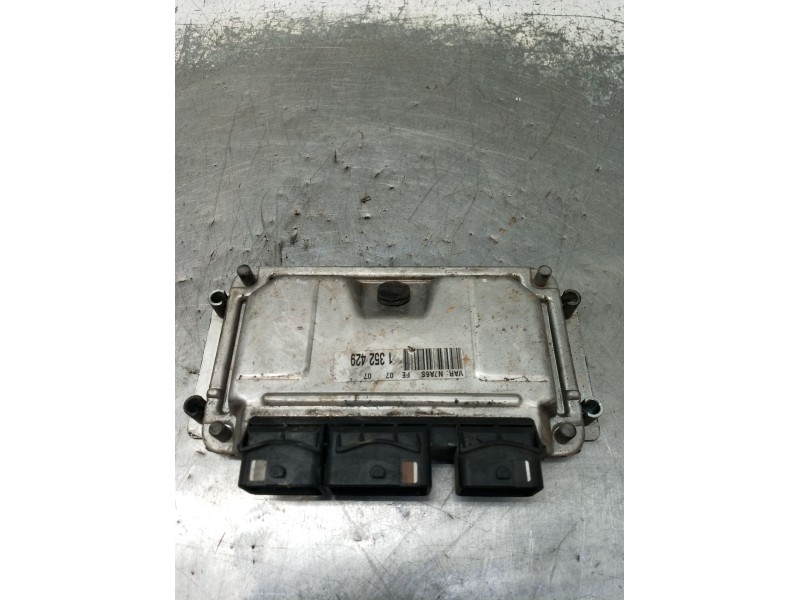 Recambio de centralita motor uce para citroën xsara (n1) 1.6 16v referencia OEM IAM 0261206606 9638765980 26FM0882 ME744 2001