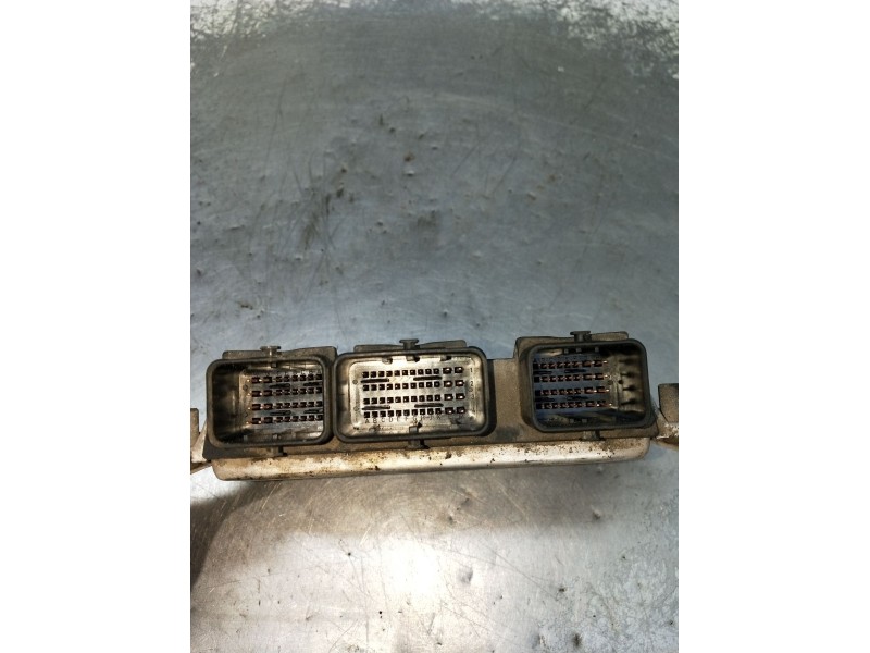 Recambio de centralita motor uce para citroën xsara (n1) 1.6 16v referencia OEM IAM 0261206606 9638765980 26FM0882 ME744 2001