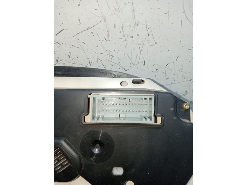 Recambio de cuadro instrumentos para renault master ii caja/chasis (ed/hd/ud) 2.2 dci 90 referencia OEM IAM P8200032765  1998