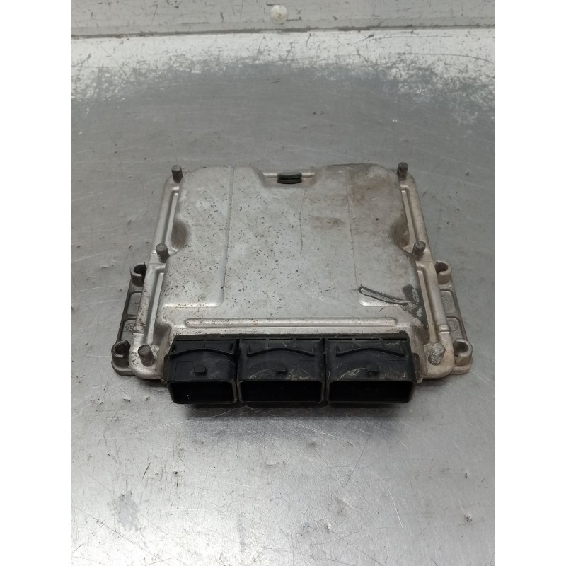 Recambio de centralita motor uce para renault master ii caja/chasis (ed/hd/ud) 2.2 dci 90 referencia OEM IAM 0281010320 H0M82001
