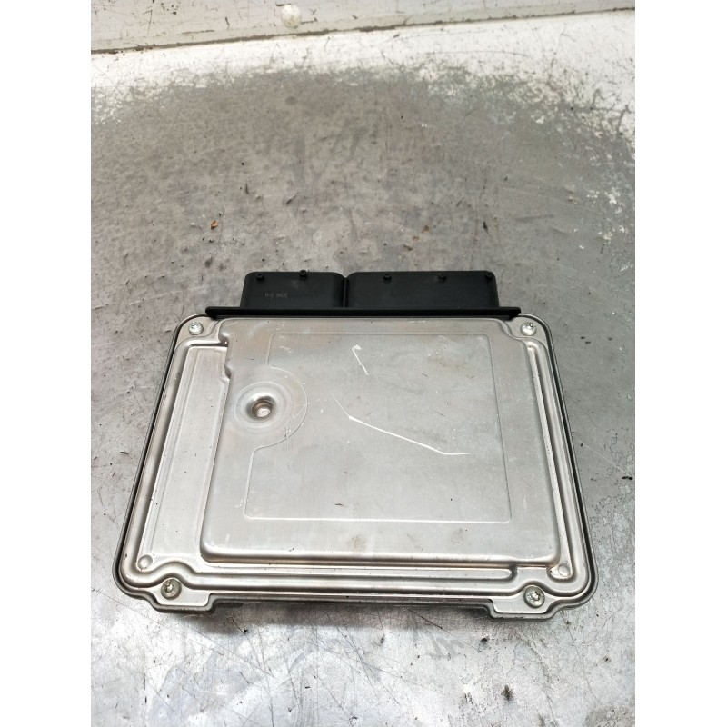 Recambio de centralita motor uce para volkswagen touran (1t1, 1t2) 2.0 tdi 16v referencia OEM IAM 0281013199 03G906021KF EDC16U3