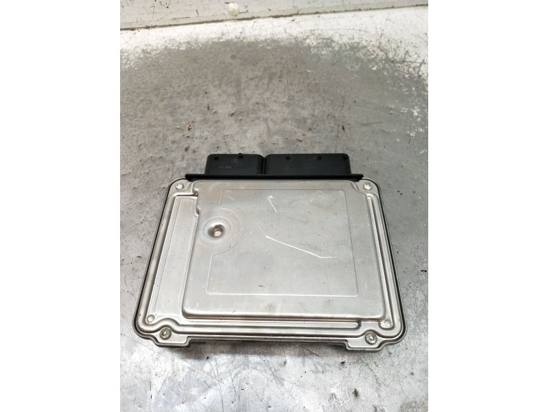 Recambio de centralita motor uce para volkswagen touran (1t1, 1t2) 2.0 tdi 16v referencia OEM IAM 0281013199 03G906021KF EDC16U3
