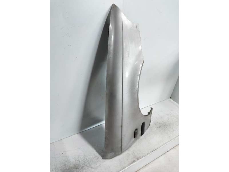 Recambio de aleta delantera derecha para mg rover serie 45 (rt) classic (4-ptas.) referencia OEM IAM   