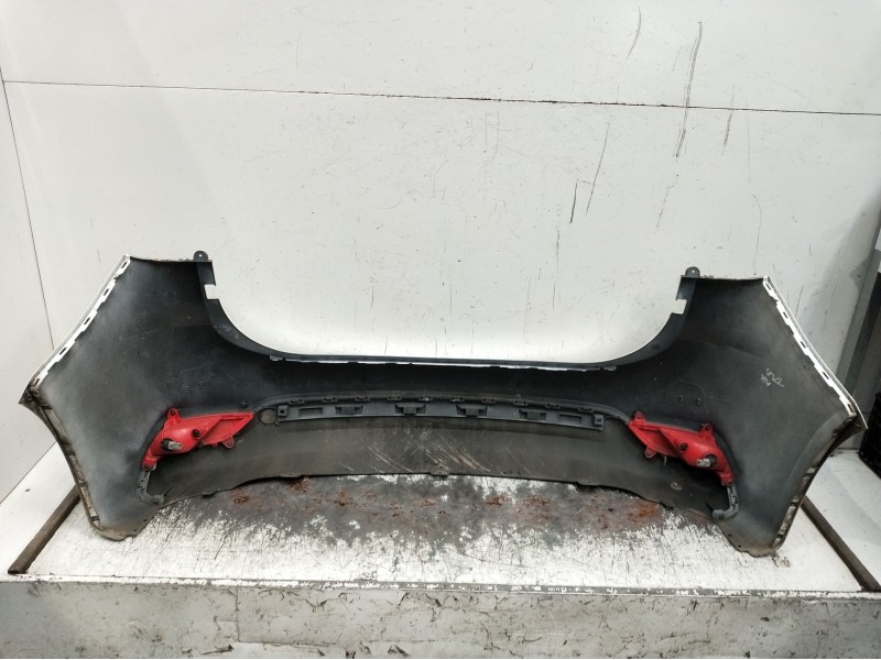 Recambio de paragolpes trasero para kia carens iv 1.7 crdi referencia OEM IAM  VER FOTOS 
