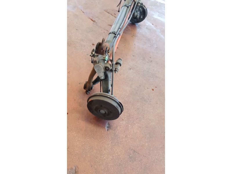 Recambio de puente trasero para peugeot 206 hatchback (2a/c) 1.4 i referencia OEM IAM TAMBOR/ABS  