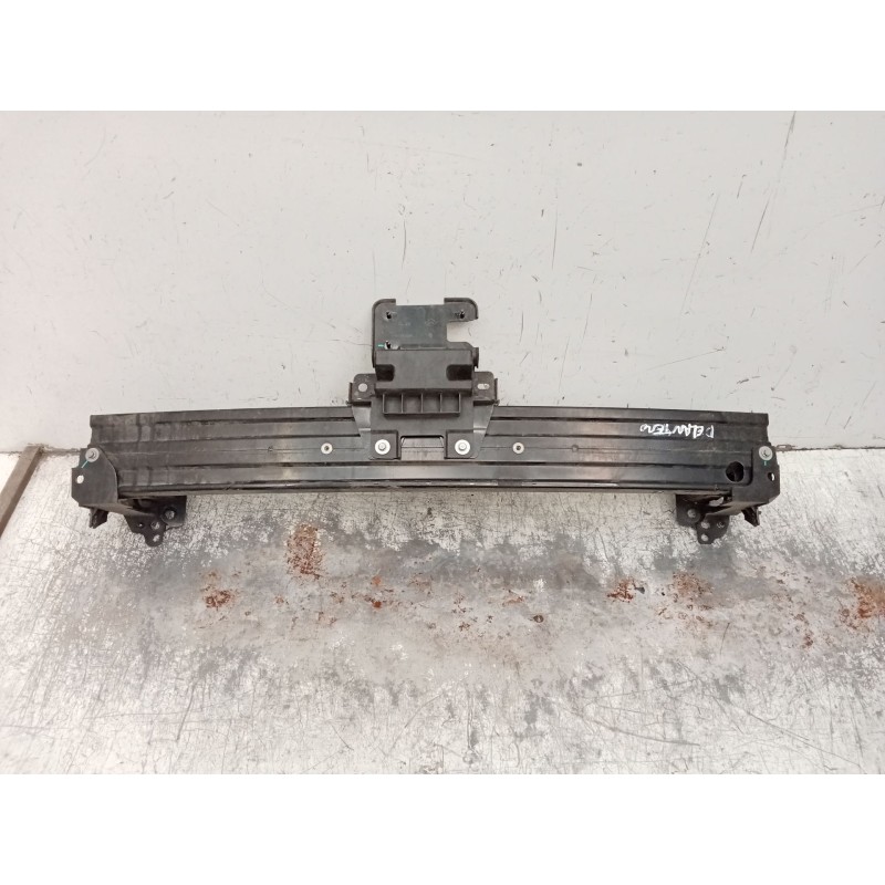 Recambio de refuerzo paragolpes delantero para renault arkana i (lcm_, ldn_) 1.6 e-tech 145 (ldmu) referencia OEM IAM   