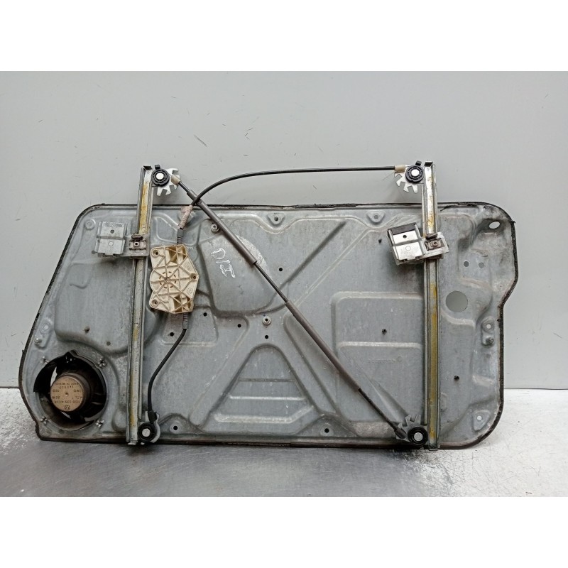 Recambio de elevalunas delantero izquierdo para volkswagen new beetle (9c1, 1c1) 1.9 tdi referencia OEM IAM 1C0837755D  2006 3P