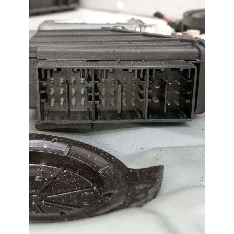 Recambio de elevalunas delantero izquierdo para seat cordoba (6l2) 1.4 tdi referencia OEM IAM 6L4837755 992008 2002 4P