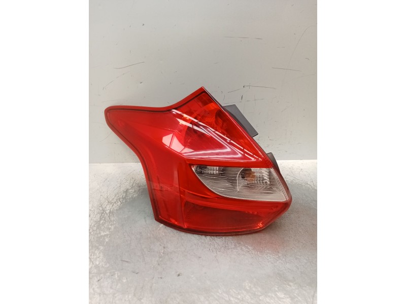 Recambio de piloto trasero izquierdo para ford focus iii 1.6 tdci referencia OEM IAM   