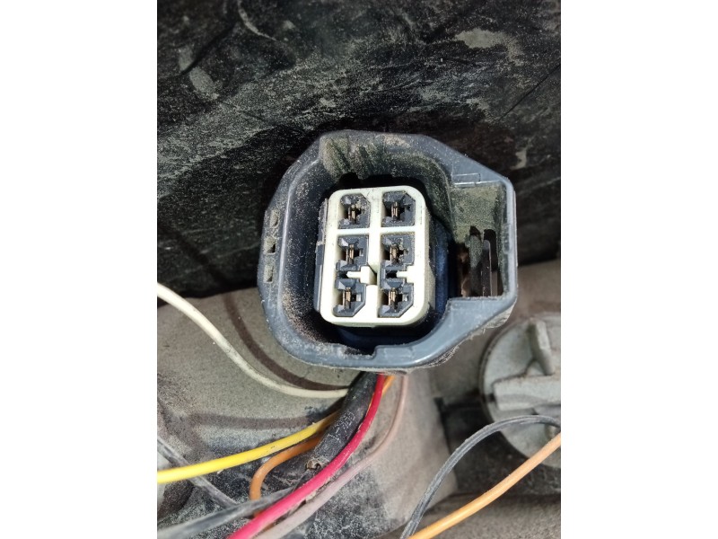 Recambio de piloto trasero derecho para ford focus iii 1.6 tdci referencia OEM IAM   