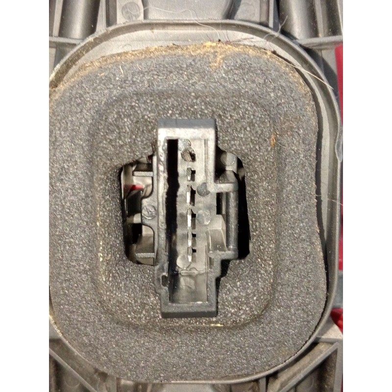 Recambio de piloto trasero izquierdo para citroën c3 i (fc_, fn_) 1.4 i referencia OEM IAM   2006