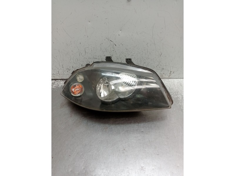 Recambio de faro derecho para seat cordoba (6l2) 1.4 tdi referencia OEM IAM 6L1941022A 89306240 2002