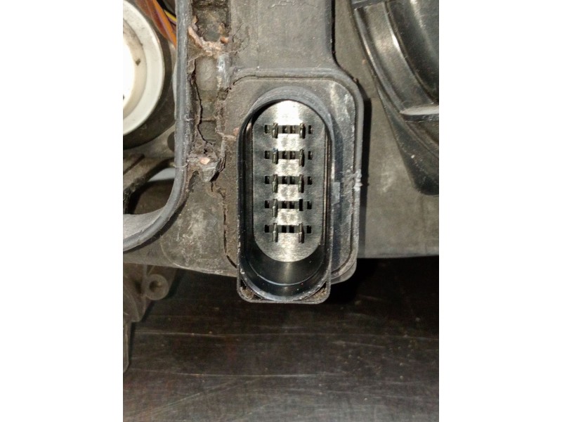 Recambio de faro izquierdo para seat cordoba (6l2) 1.4 tdi referencia OEM IAM 6L1941021A 89306230 2002